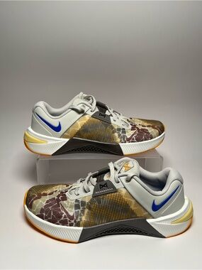 NIKE METCON 10 AMP LIGHT BONE HQ2615-001 WEIGHTLIFTING SNEAKERS MEN’S SIZE 10